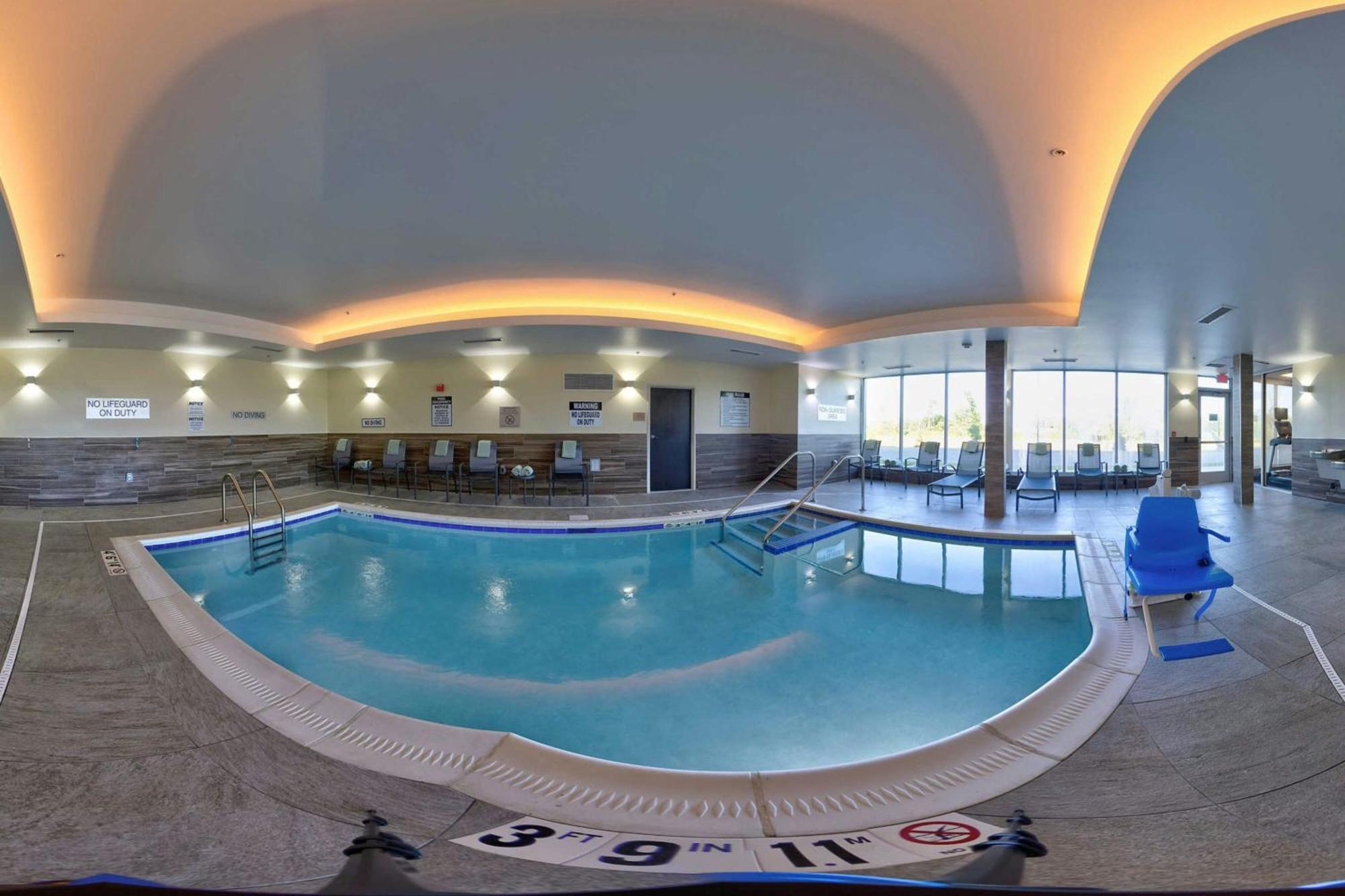Fairfield Inn & Suites By Marriott Milwaukee Brookfield Kültér fotó