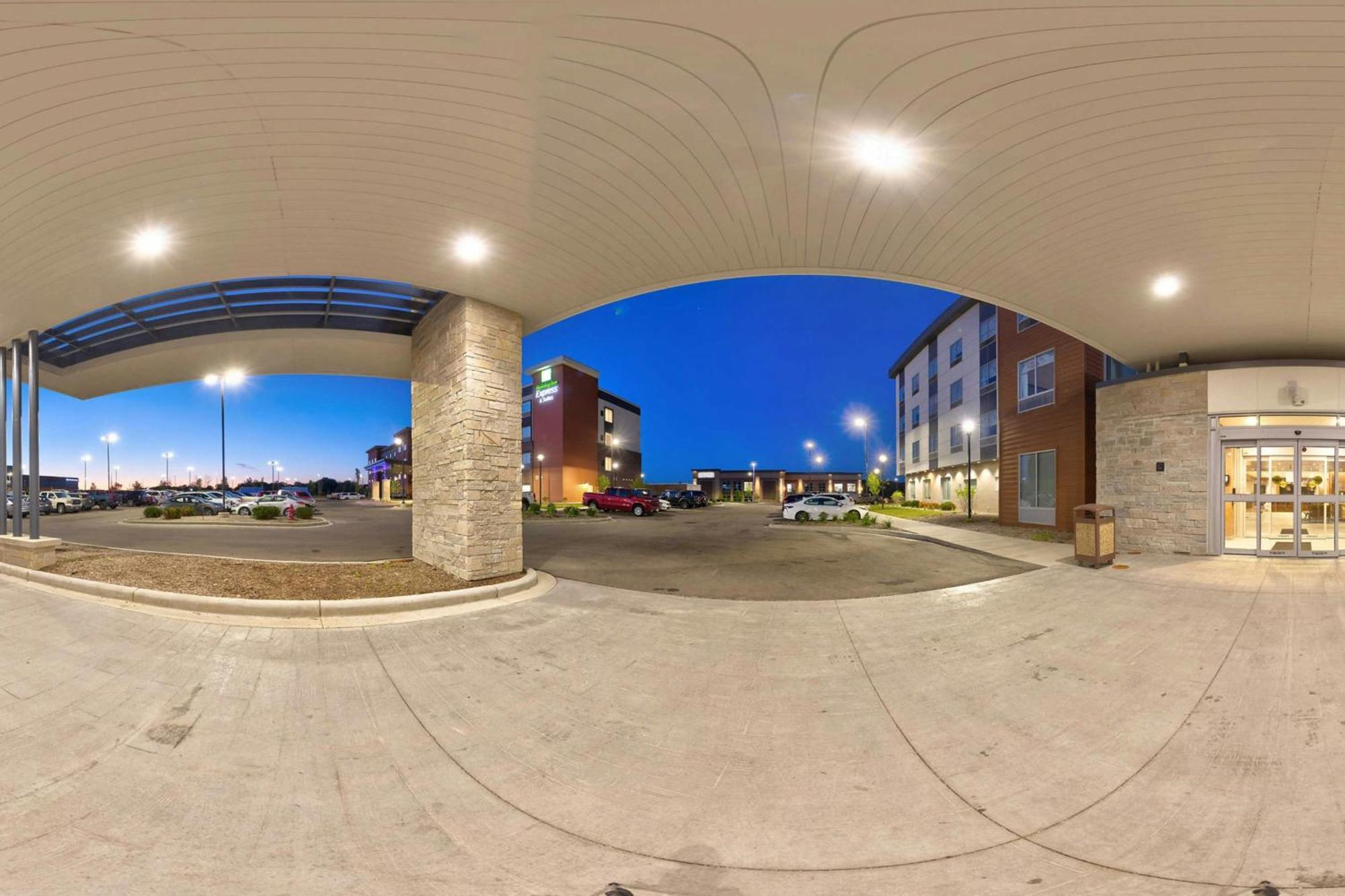 Fairfield Inn & Suites By Marriott Milwaukee Brookfield Kültér fotó