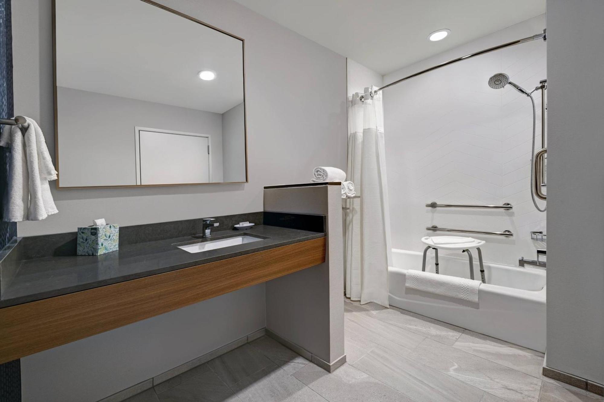 Fairfield Inn & Suites By Marriott Milwaukee Brookfield Kültér fotó